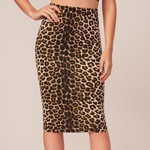 Leopard skirt NEVER WORN
